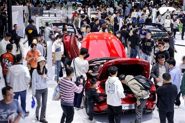 專訪賈健旭：以“新范式”破局，重構中國汽車新坐標