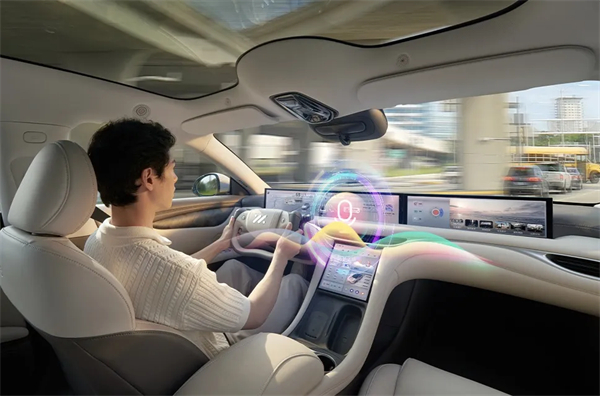 “說一句，它懂十句”，智己汽車升級智能座艙出行體驗(yàn)